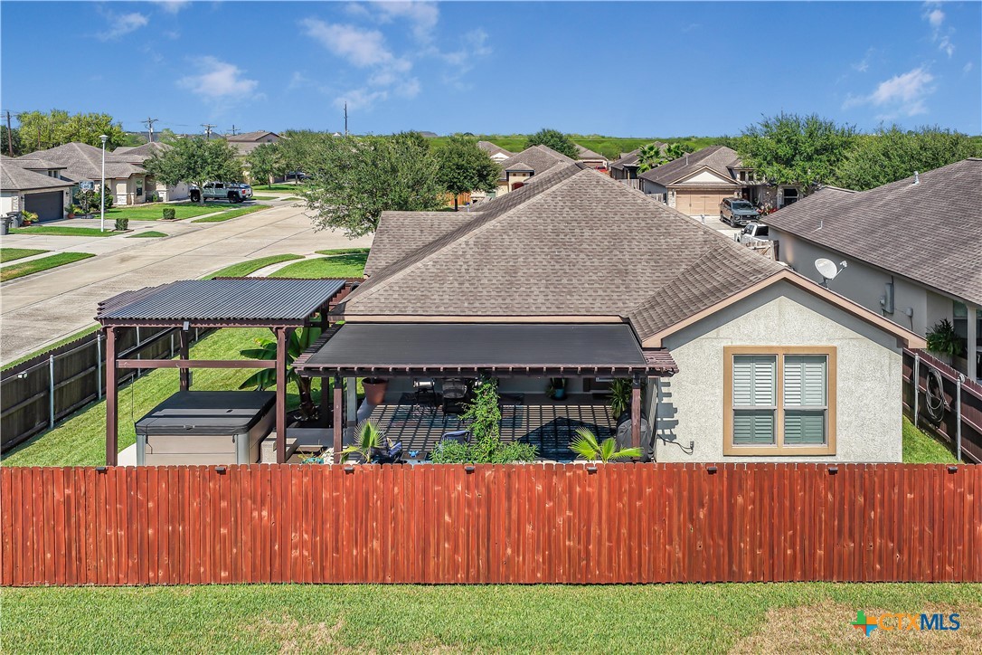 101 Gabbiano Court Property Photo 34