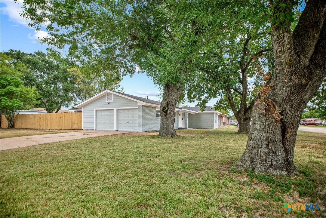 526 Fairmont Street Property Photo 3