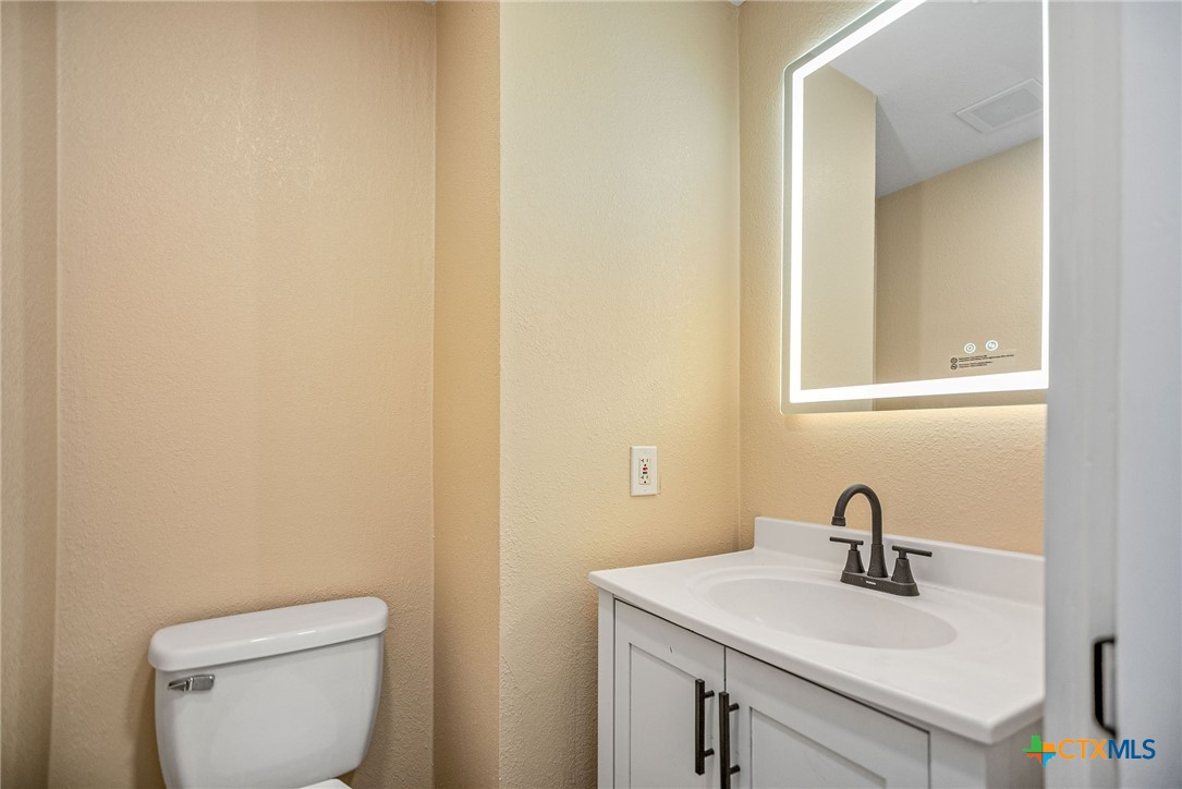 526 Fairmont Street Property Photo 17