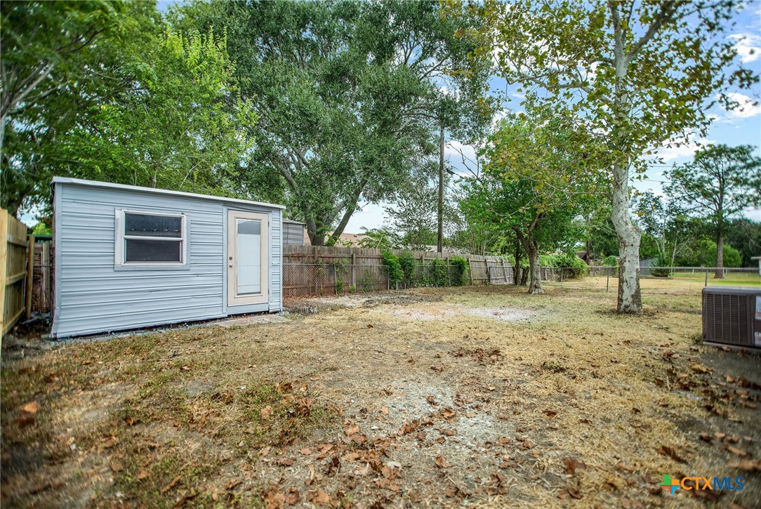 526 Fairmont Street Property Photo 25
