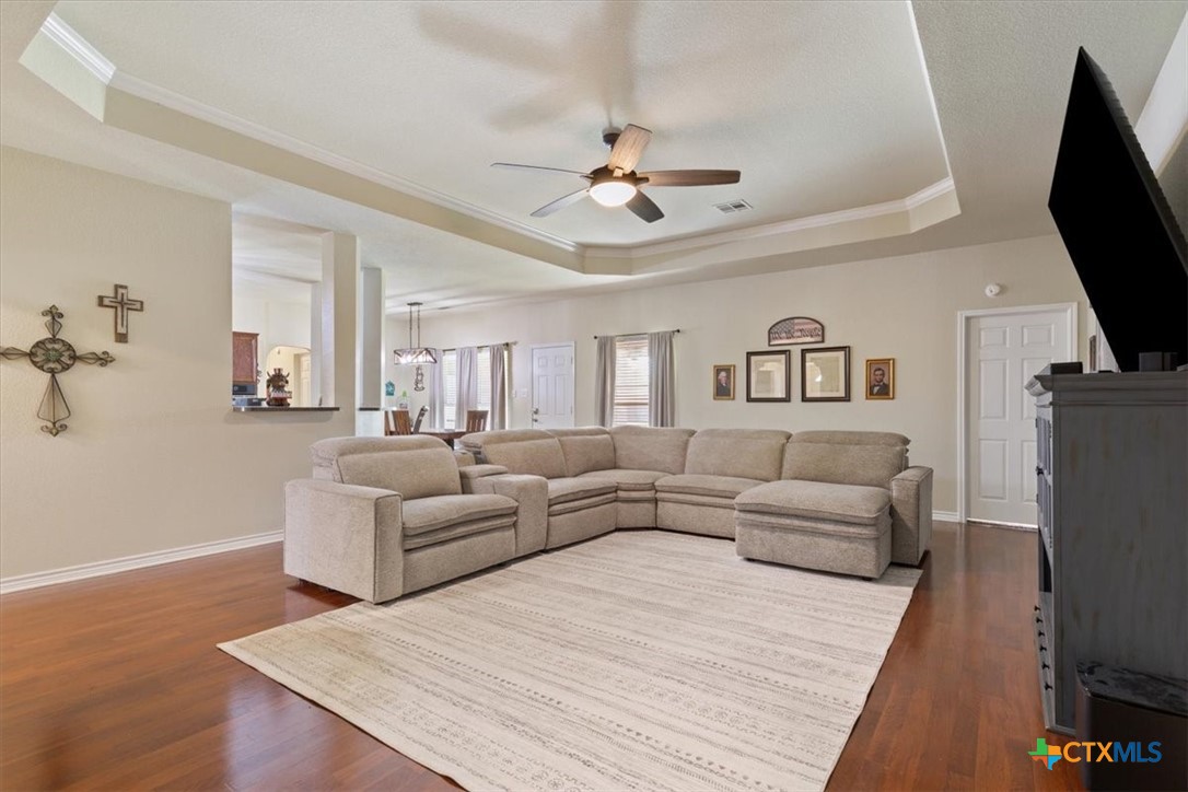 1011 Tumbleweed Drive Property Photo 6