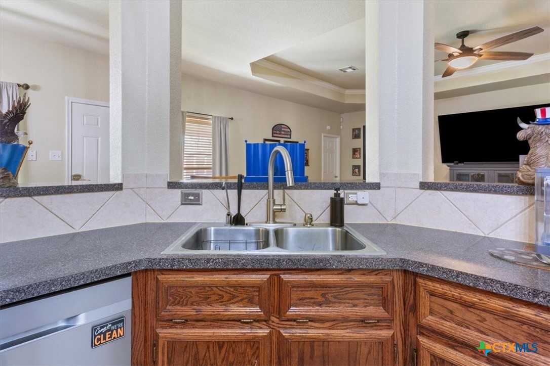 1011 Tumbleweed Drive Property Photo 10