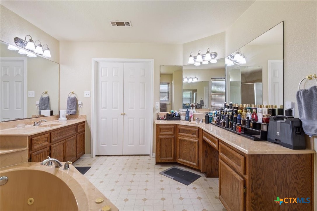 1011 Tumbleweed Drive Property Photo 14
