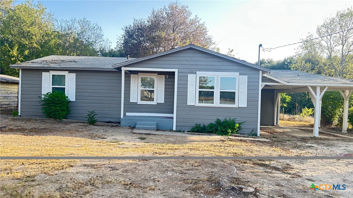 2043 Hwy 190 Property Photo 1