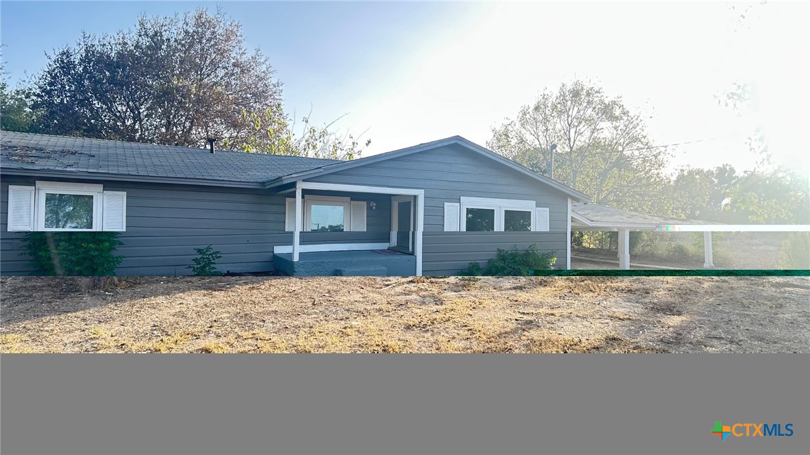 2043 Hwy 190 Property Photo 4