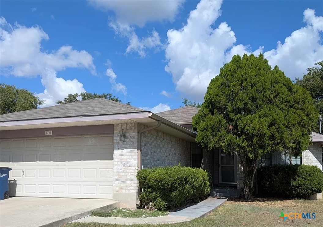 1428 Devin Drive Property Photo 1