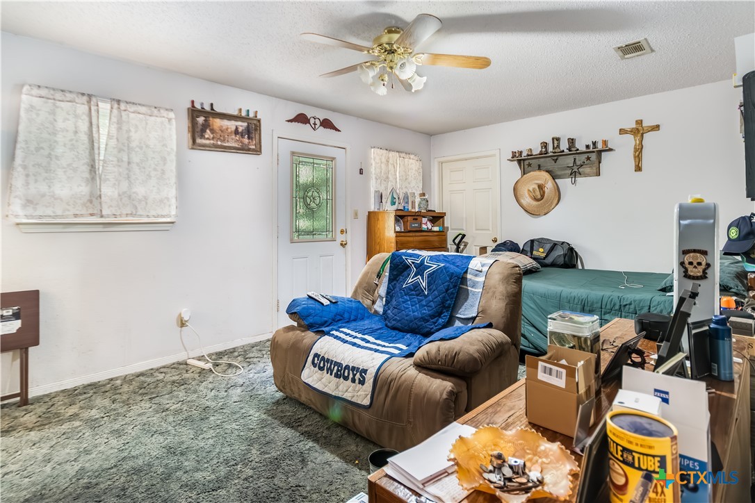 2717 Theresa Lane Property Photo 10
