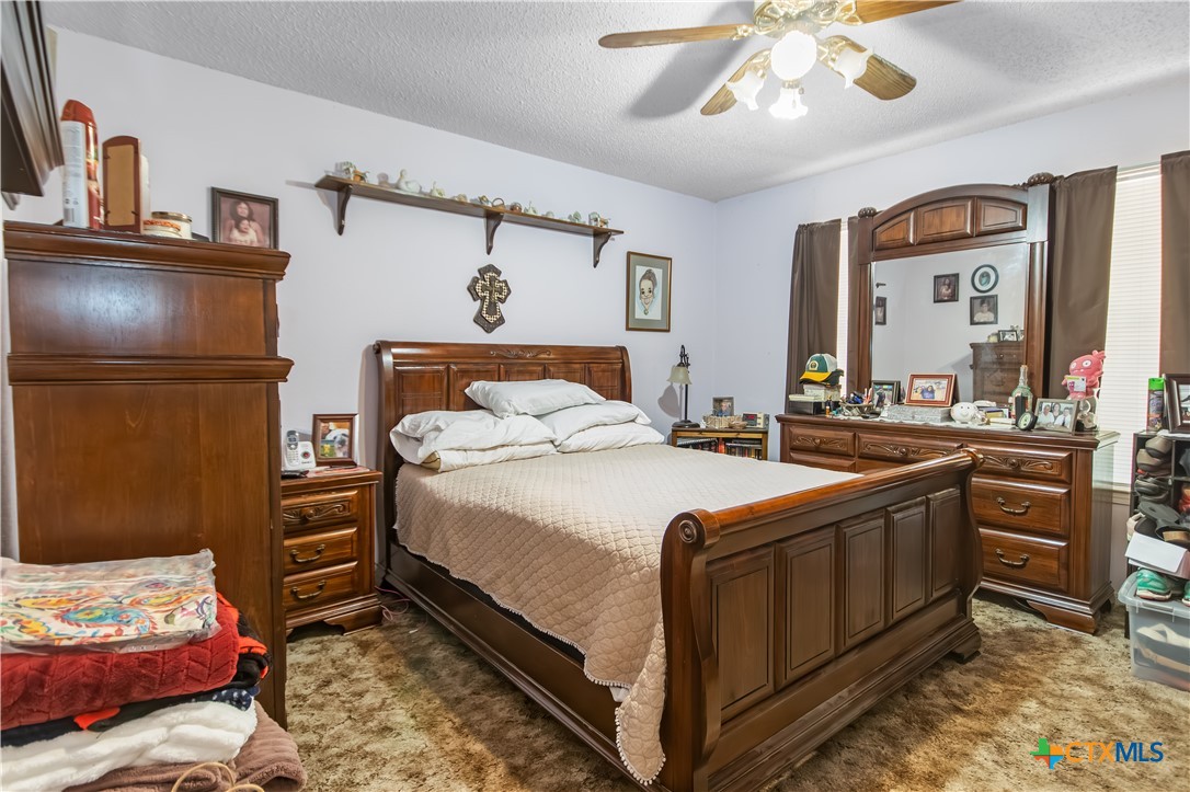 2717 Theresa Lane Property Photo 13