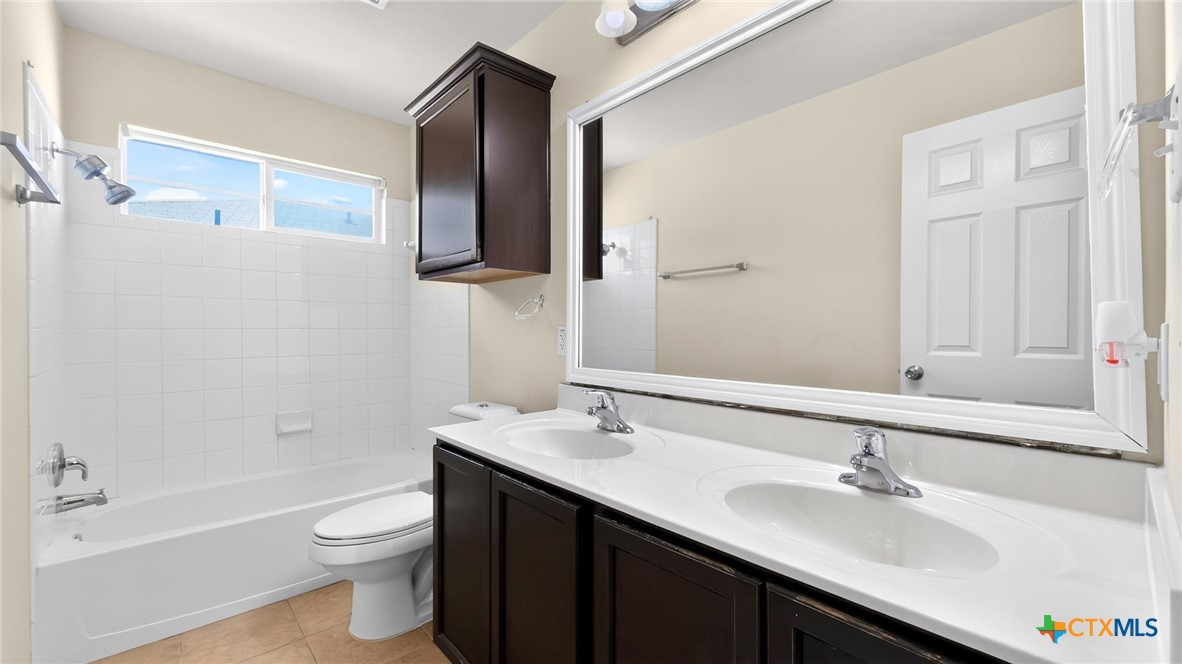 3403 Cricklewood Drive Property Photo 12