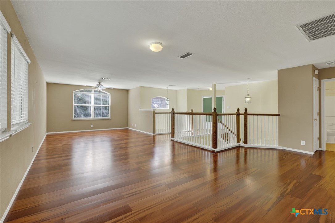 204 Falcon Ridge Drive Property Photo 18