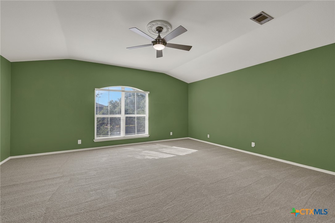 204 Falcon Ridge Drive Property Photo 22