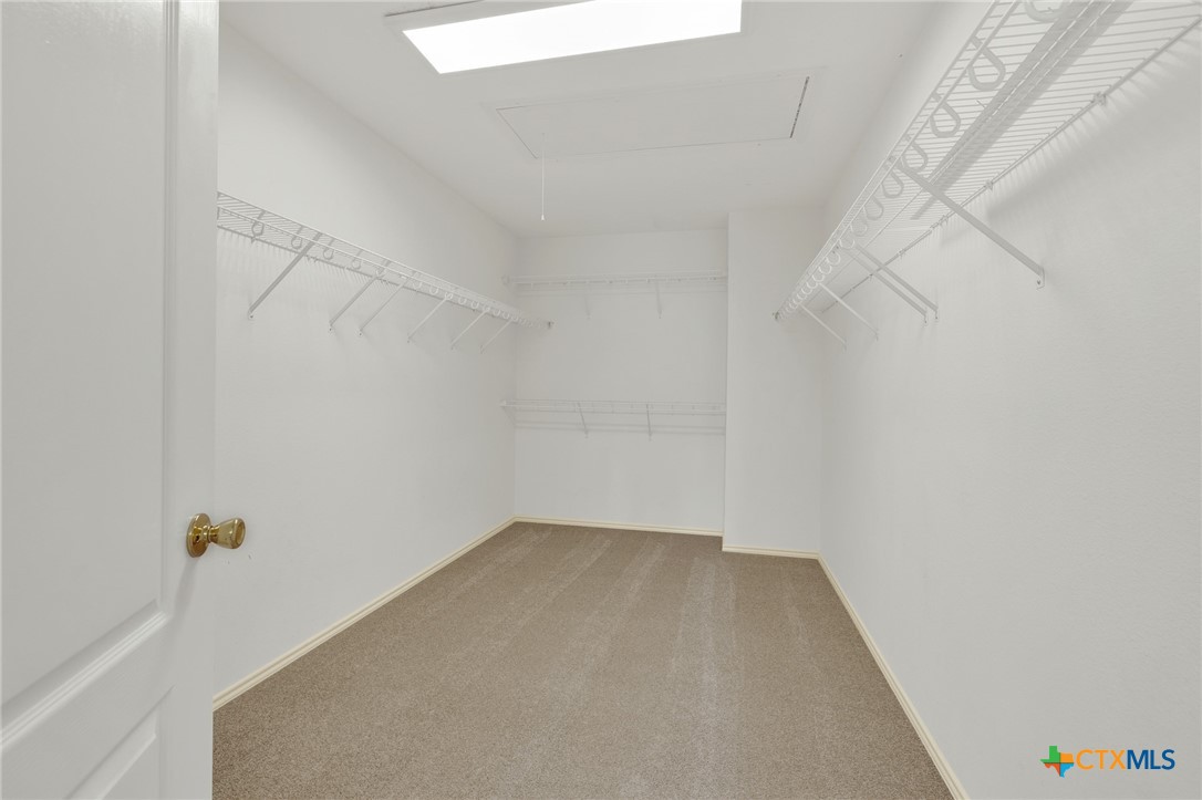 204 Falcon Ridge Drive Property Photo 25