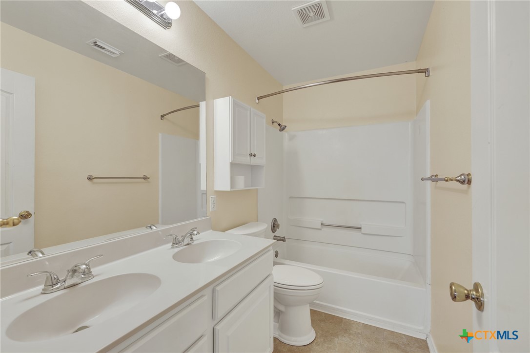 204 Falcon Ridge Drive Property Photo 28