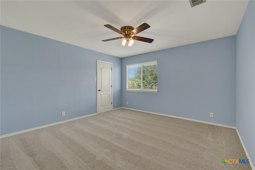 204 Falcon Ridge Drive Property Photo 30