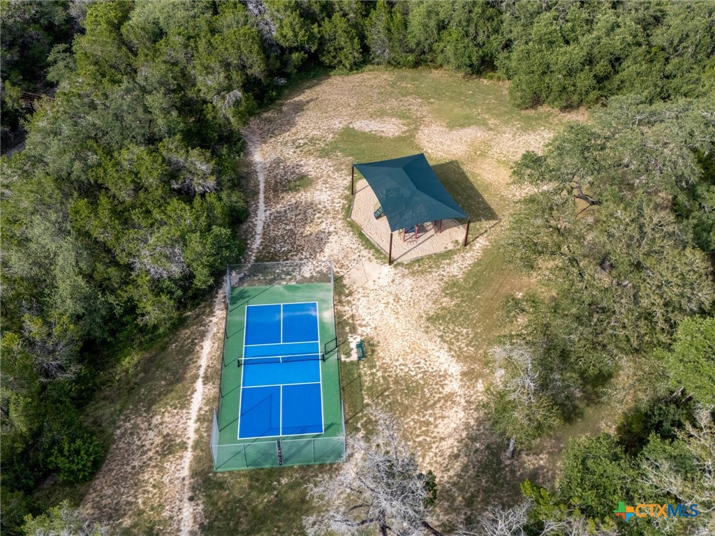 638 Cambridge Drive Property Photo 48