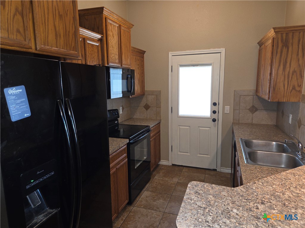 607 Paseo Del Plata Property Photo 4