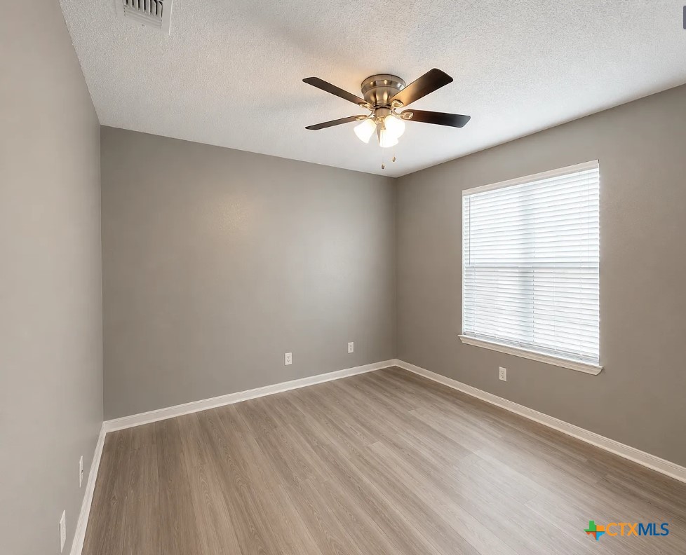 2907 Cantabrian Drive C Property Photo 10