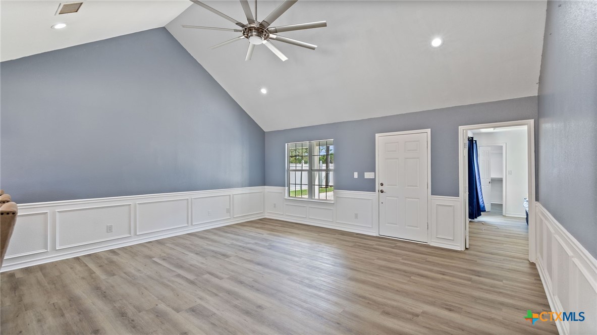 10915 S Highway 183 Property Photo 4
