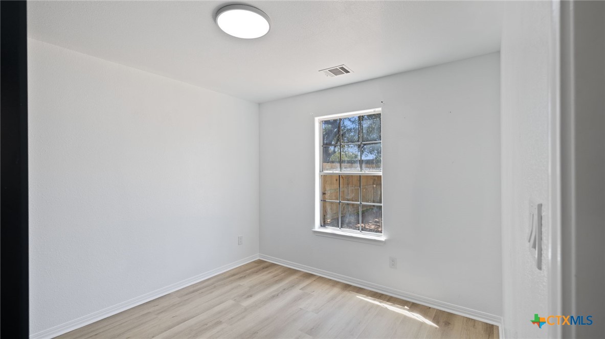 10915 S Highway 183 Property Photo 15