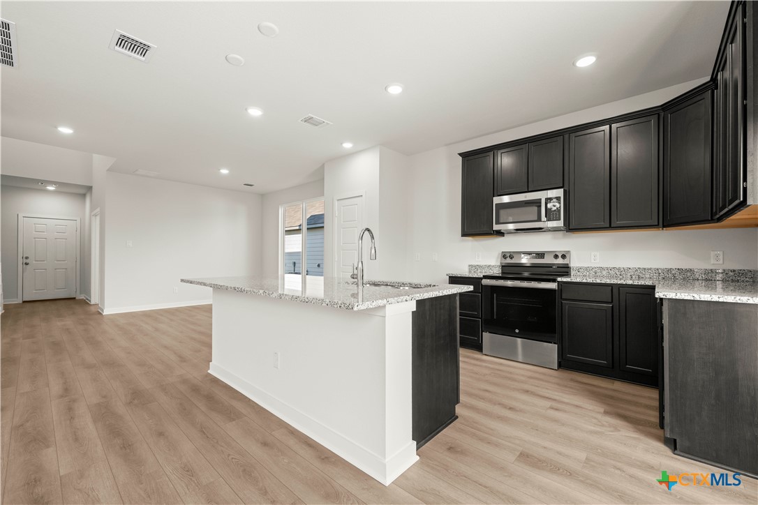 7804 Krenek Tap Drive Property Photo 30
