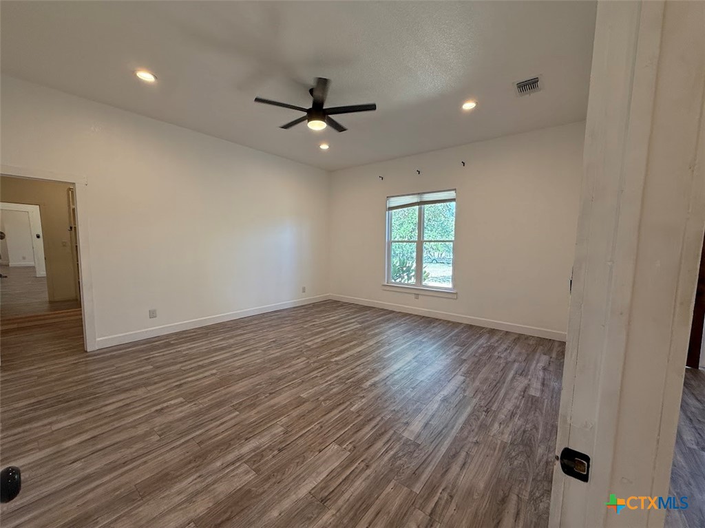 120 Town View A Property Photo 13