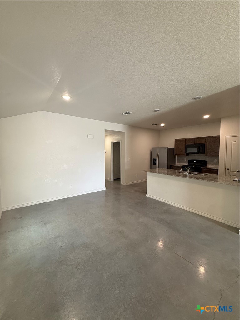 6012 Harriet Tubman Avenue Property Photo 4