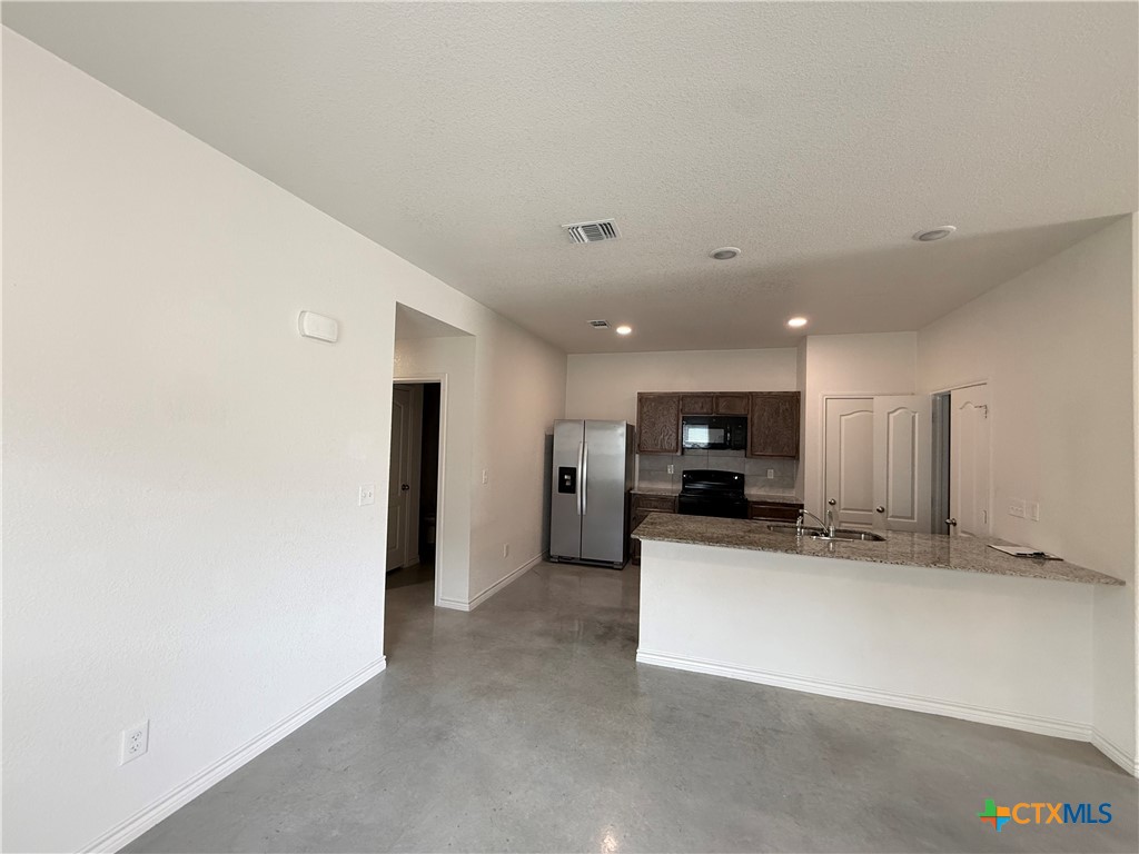 6012 Harriet Tubman Avenue Property Photo 9