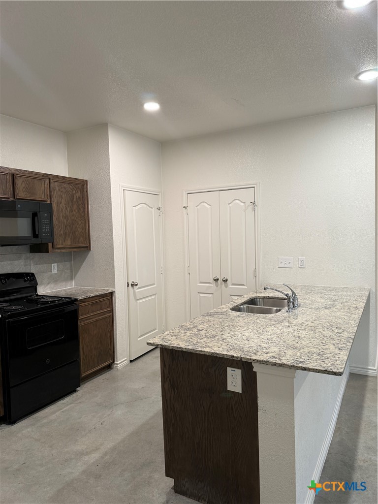 6012 Harriet Tubman Avenue Property Photo 16
