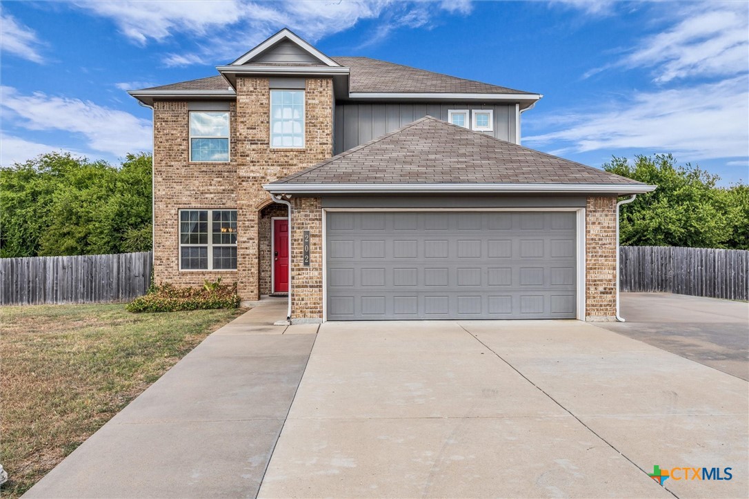 202 Milky Way Property Photo 1