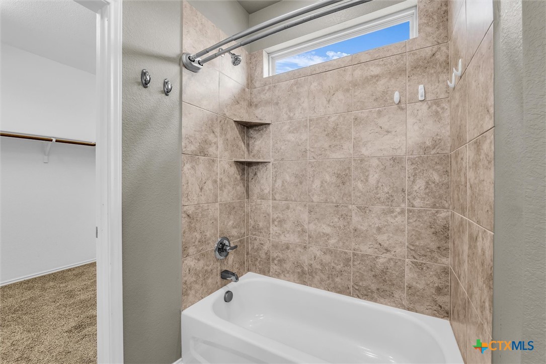 202 Milky Way Property Photo 16