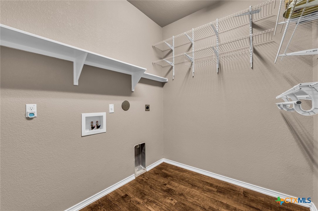 202 Milky Way Property Photo 31