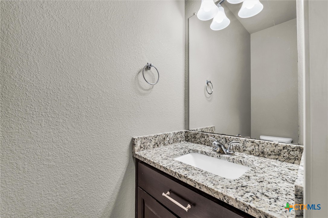 202 Milky Way Property Photo 32