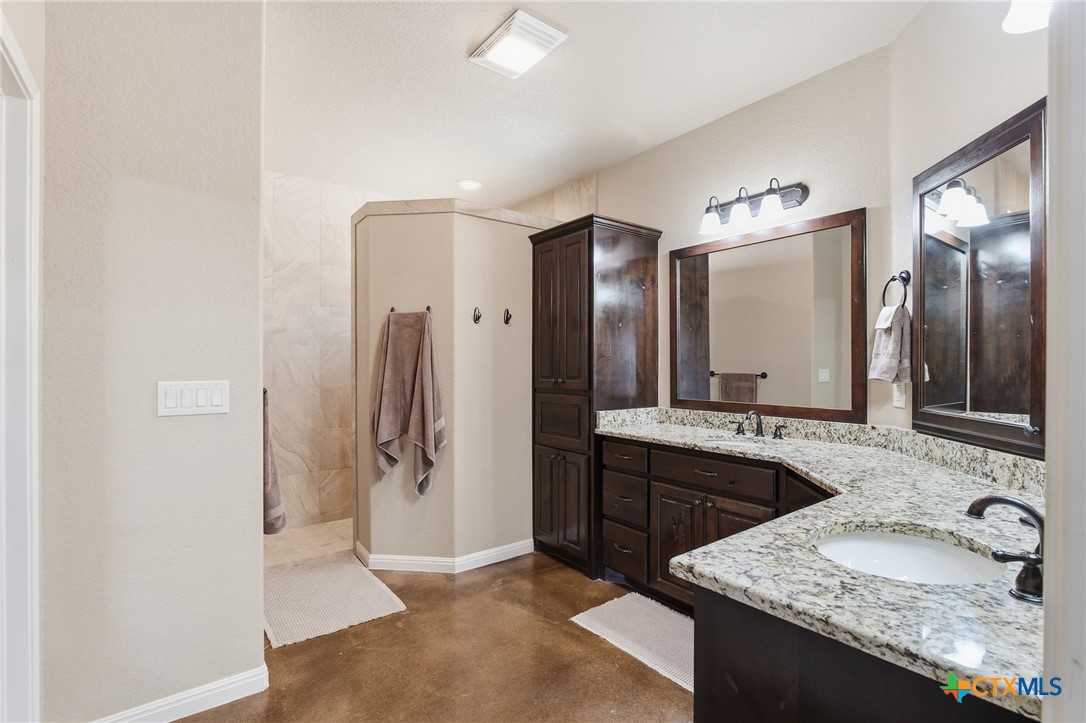 1635 Sun Bay Drive Property Photo 15