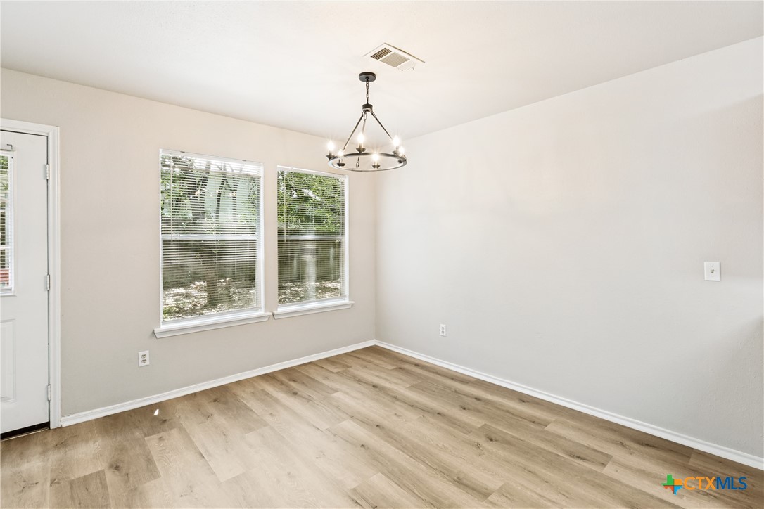 945 Sagewood Property Photo 11