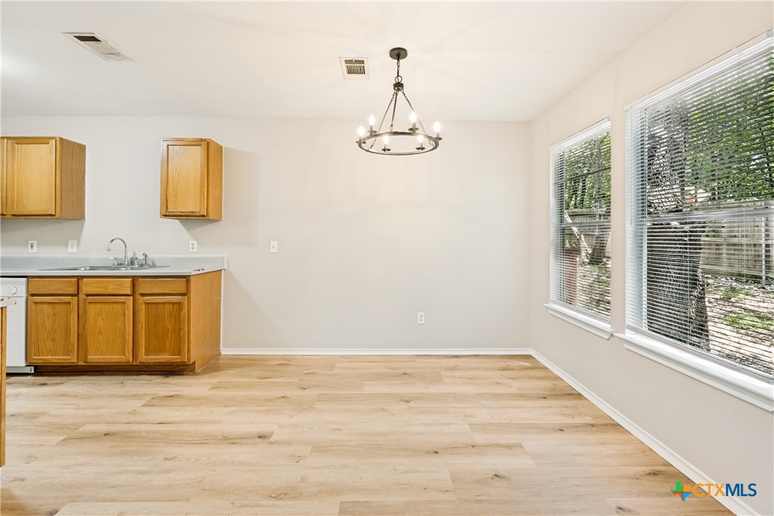 945 Sagewood Property Photo 14