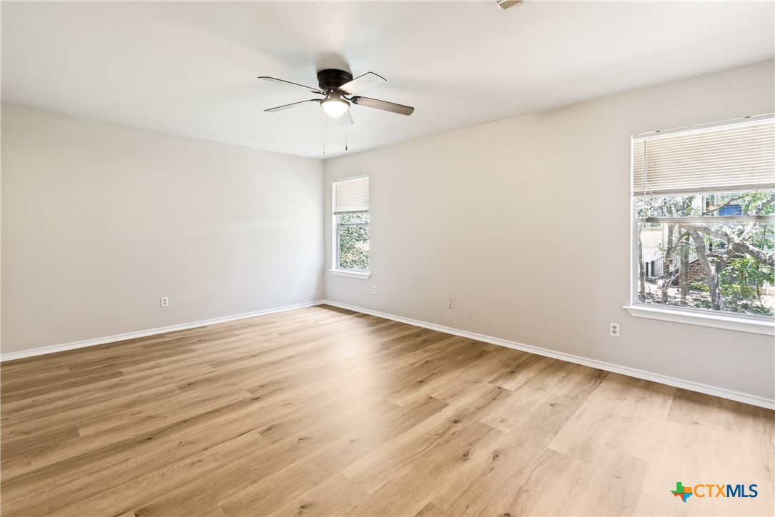 945 Sagewood Property Photo 31