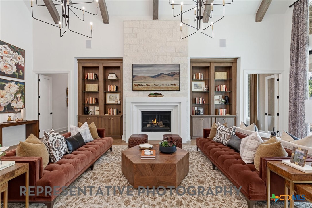 428 Tinctoria Creek Drive Property Photo 8