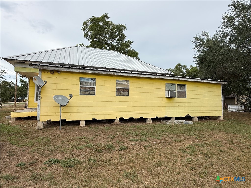 79 Johnston Property Photo 5