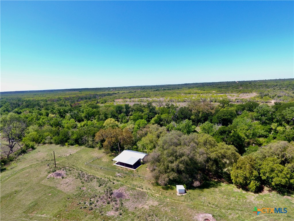 588 County Road 430 Property Photo 4