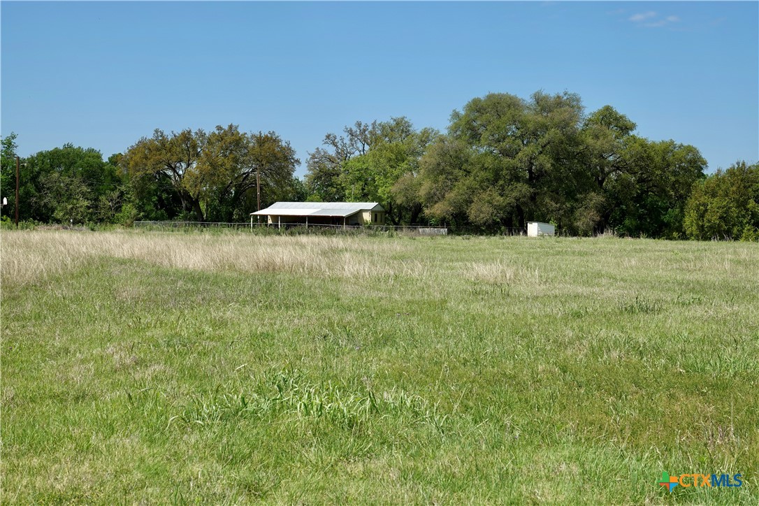 588 County Road 430 Property Photo 7