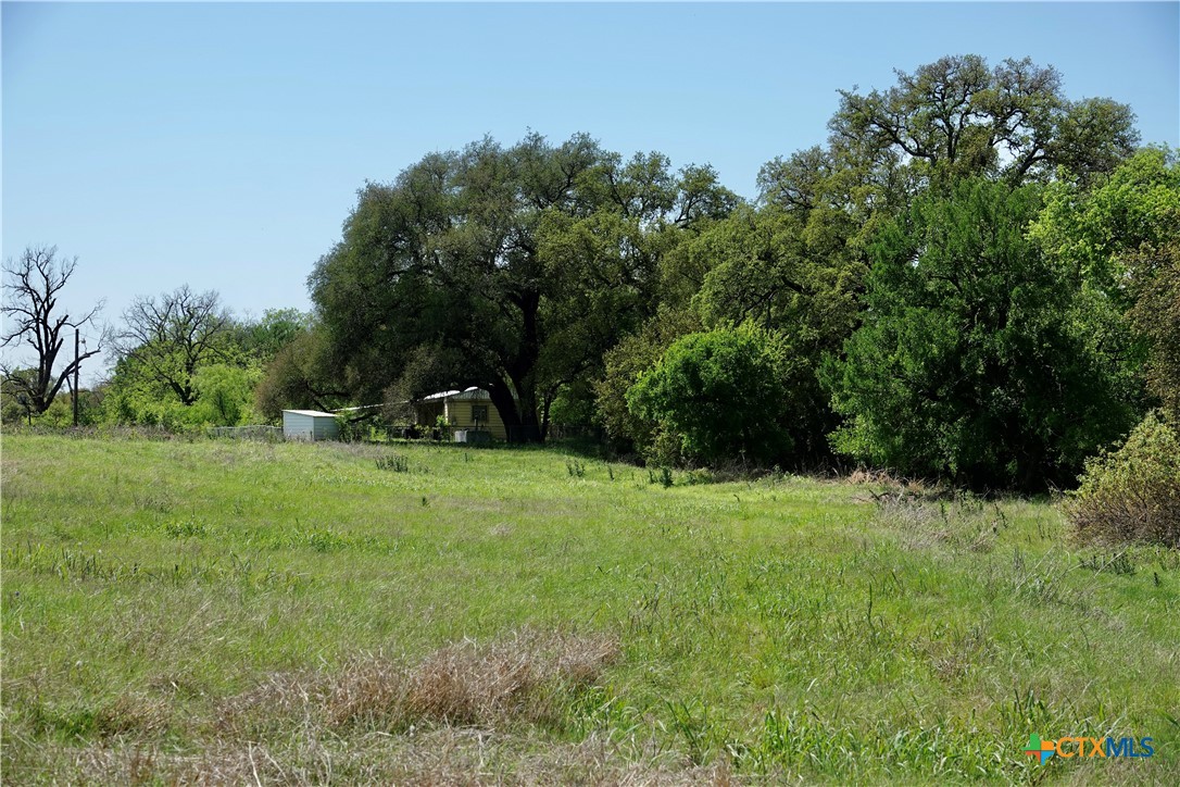 588 County Road 430 Property Photo 23