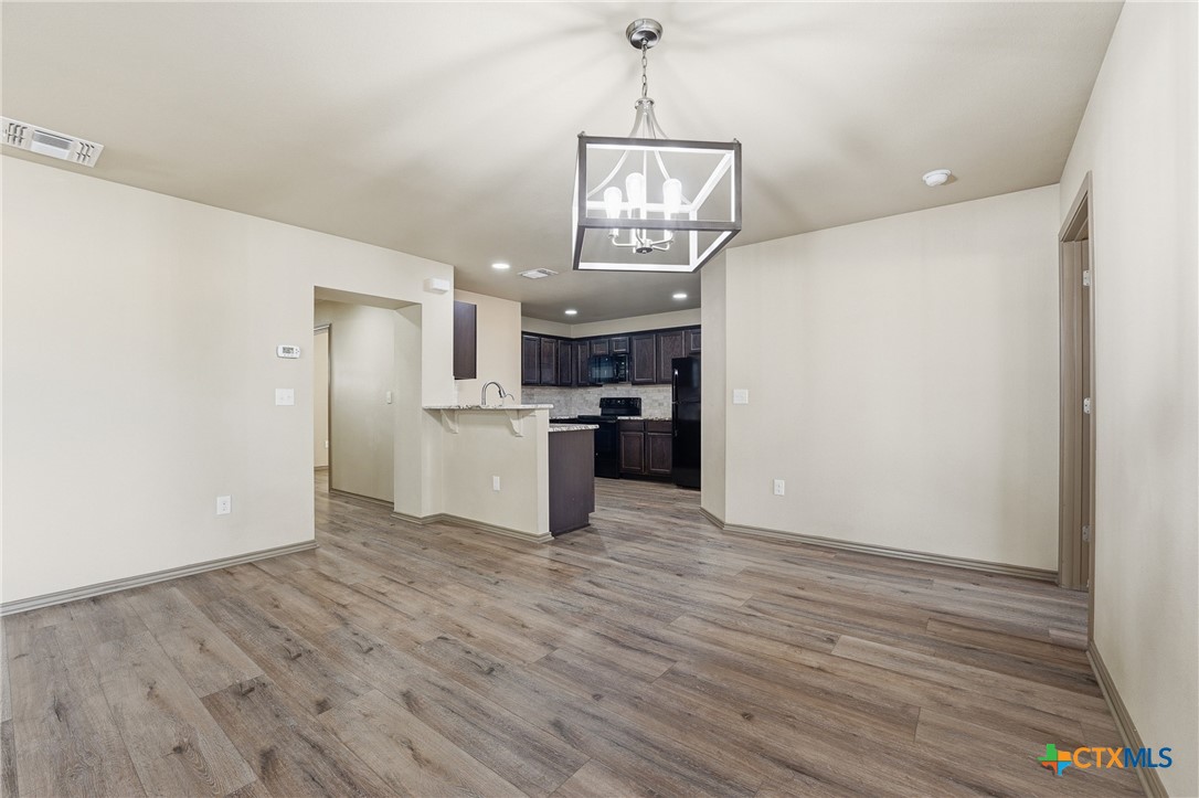 1306 Fern Court Property Photo 5