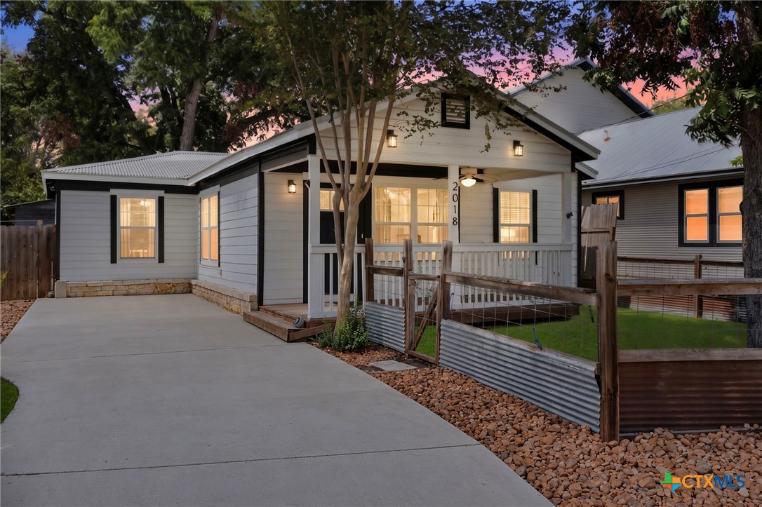 2018 Katy Street Property Photo 1
