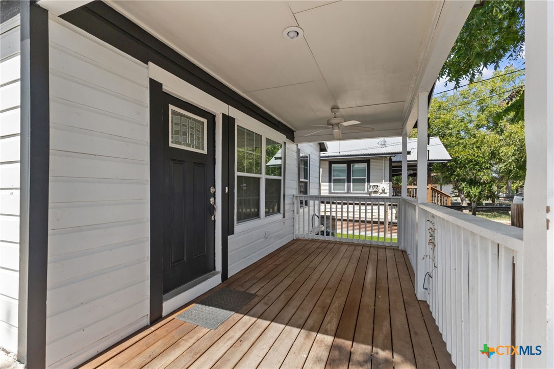 2018 Katy Street Property Photo 4