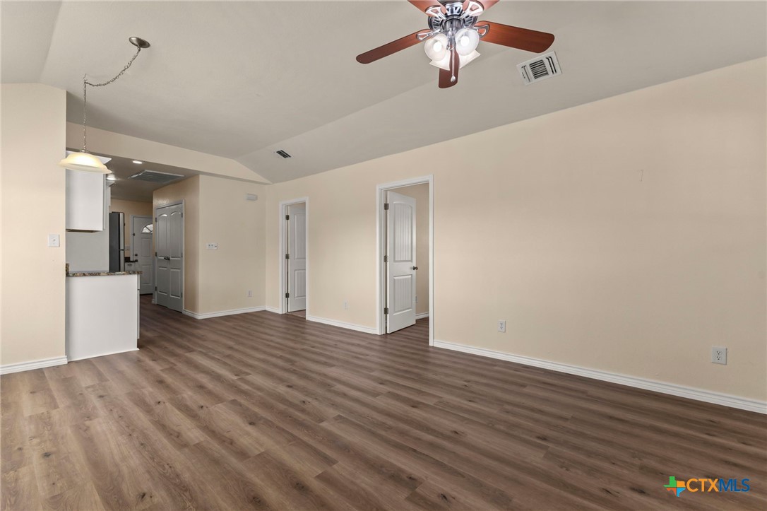 2018 Katy Street Property Photo 8