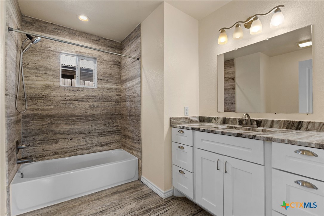 2018 Katy Street Property Photo 22