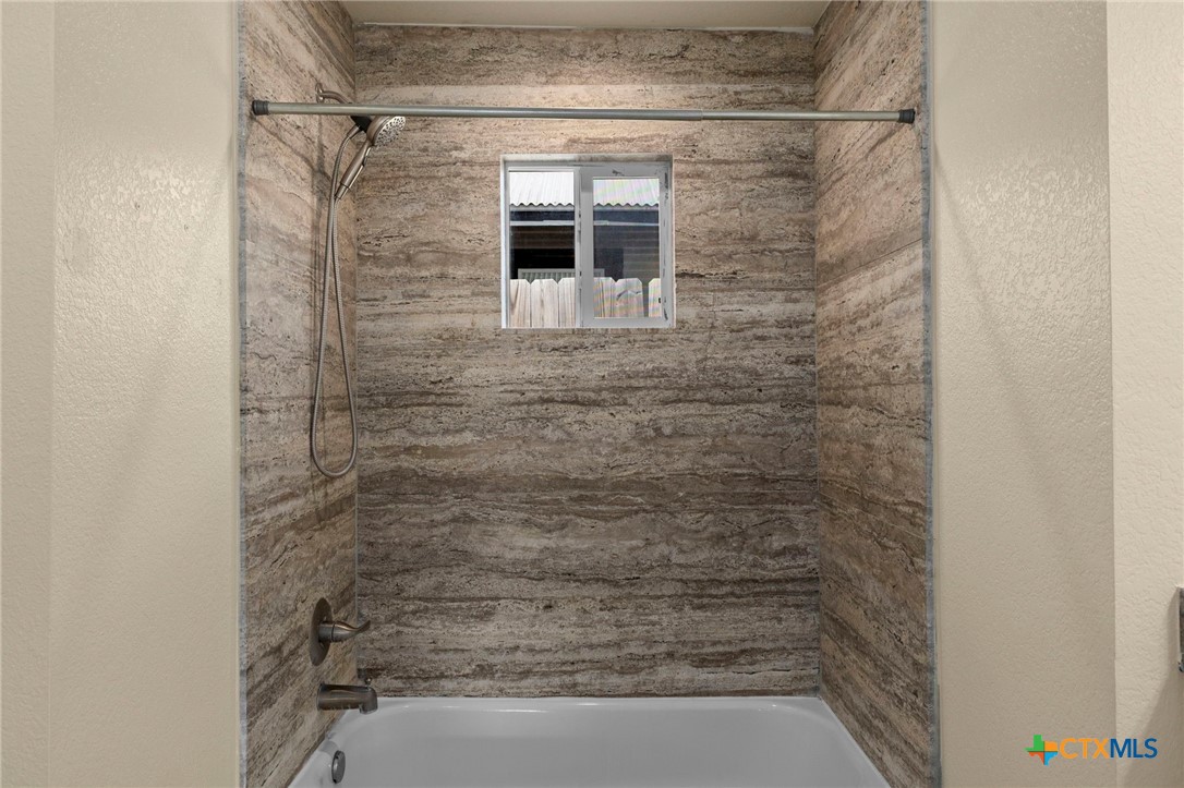 2018 Katy Street Property Photo 23