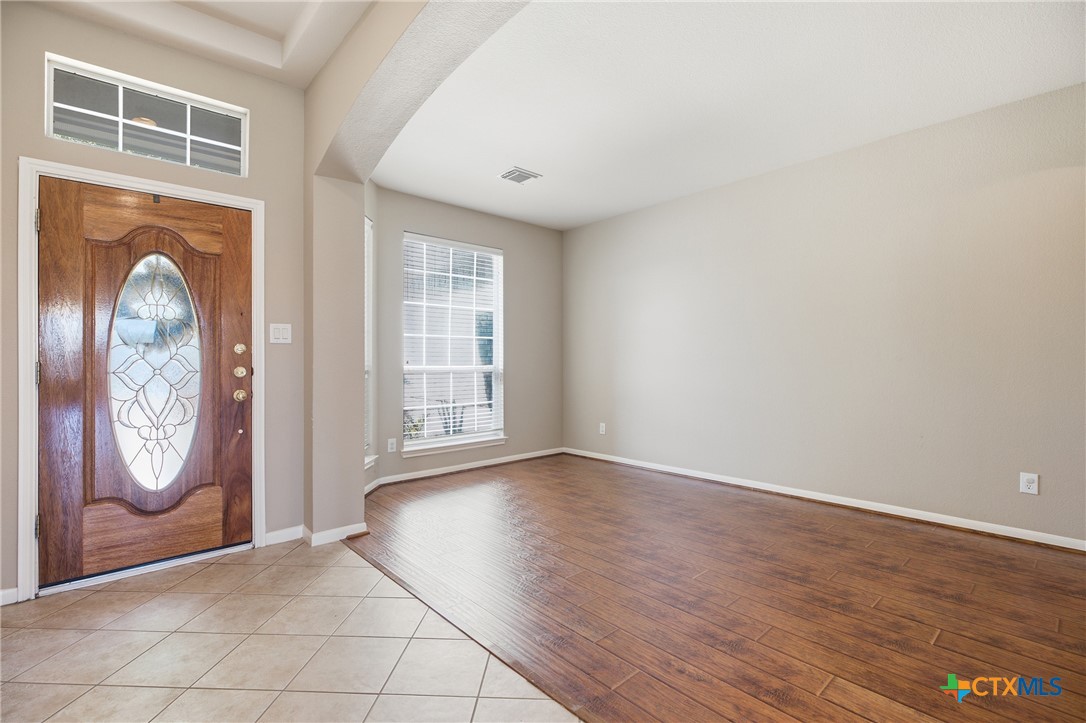 904 Winding Creek Place Property Photo 6