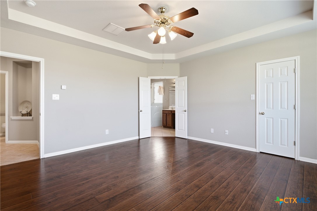 904 Winding Creek Place Property Photo 32
