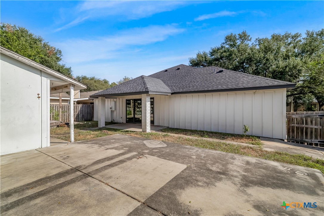 301 Trentwood Circle Property Photo 34
